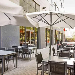 Ibis Barcelona Mollet Otel
