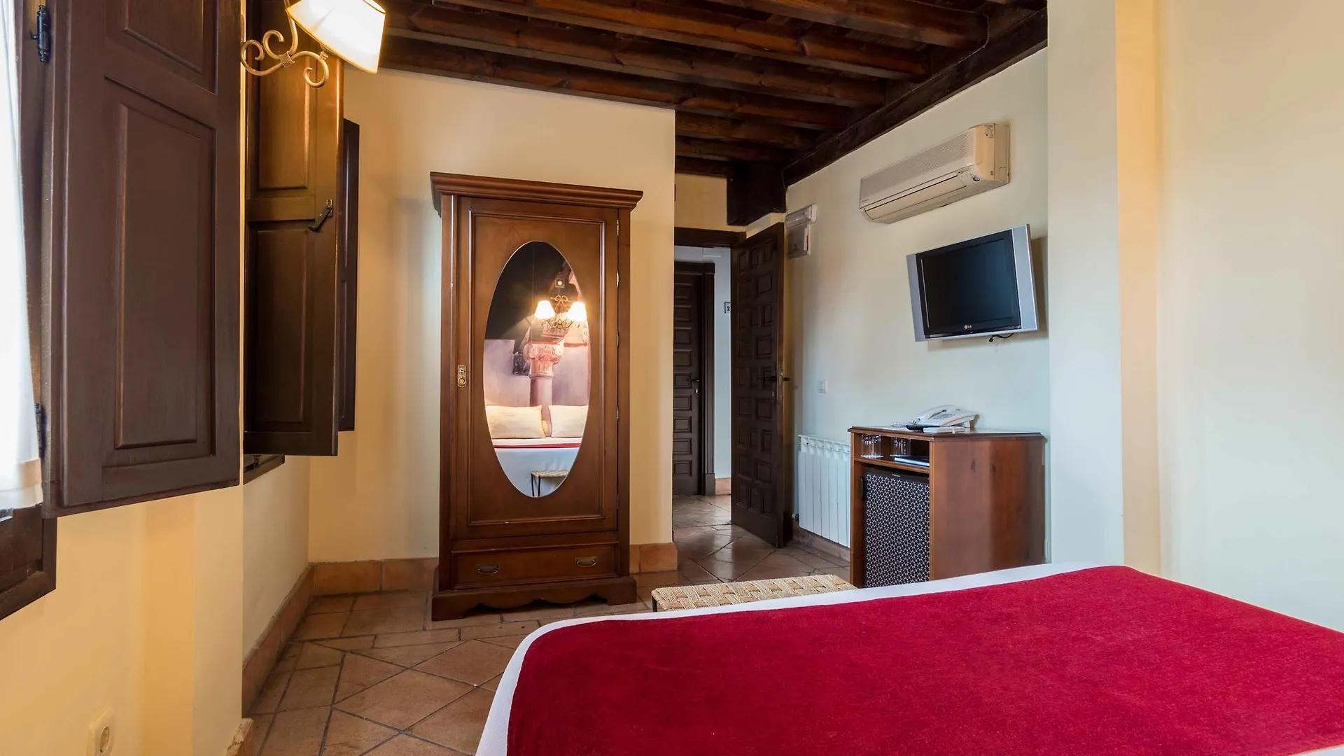 ***  Hotel Casa Del Capitel Nazari Granada Spagna