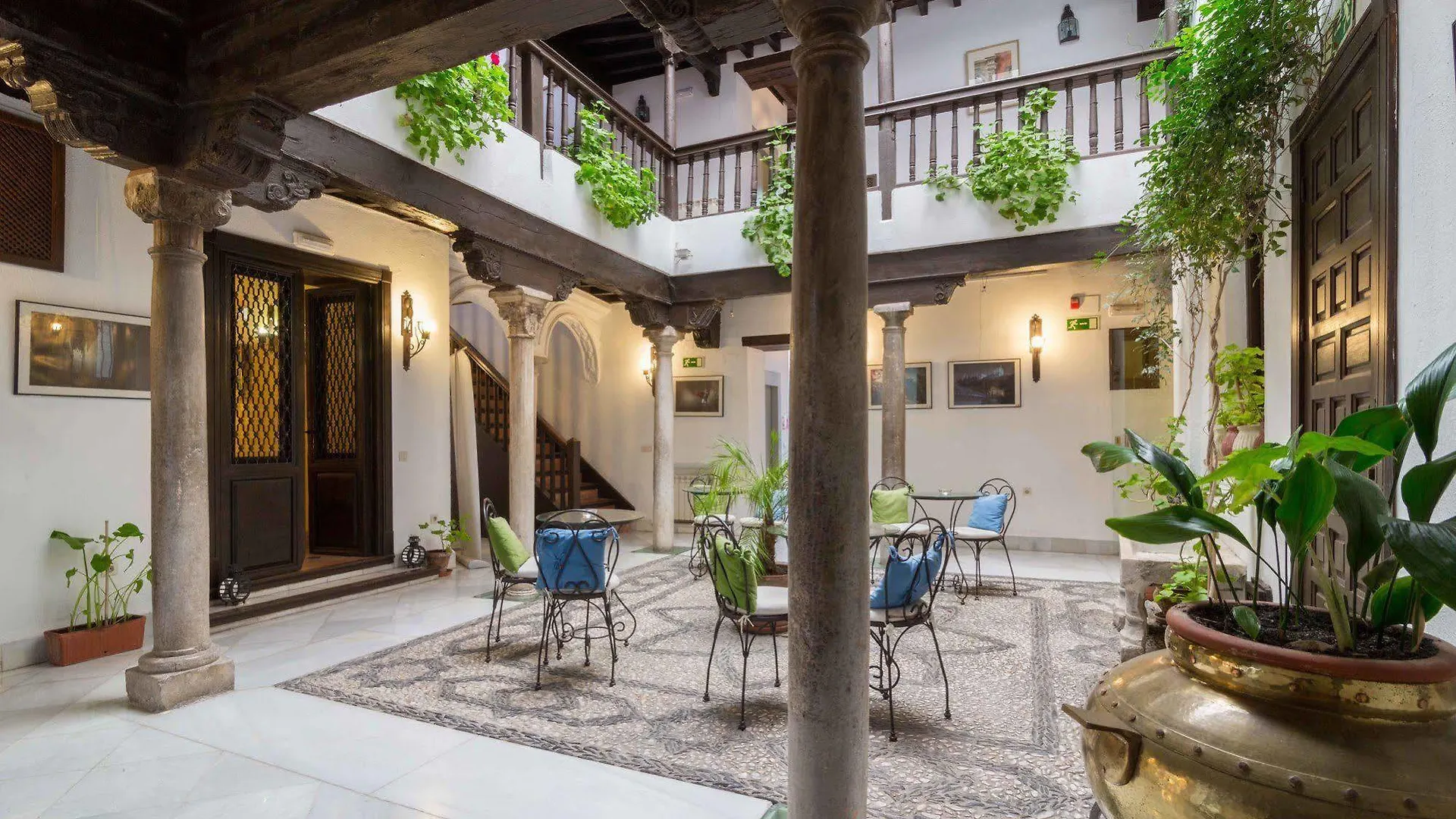 Hotel Casa Del Capitel Nazari Granada