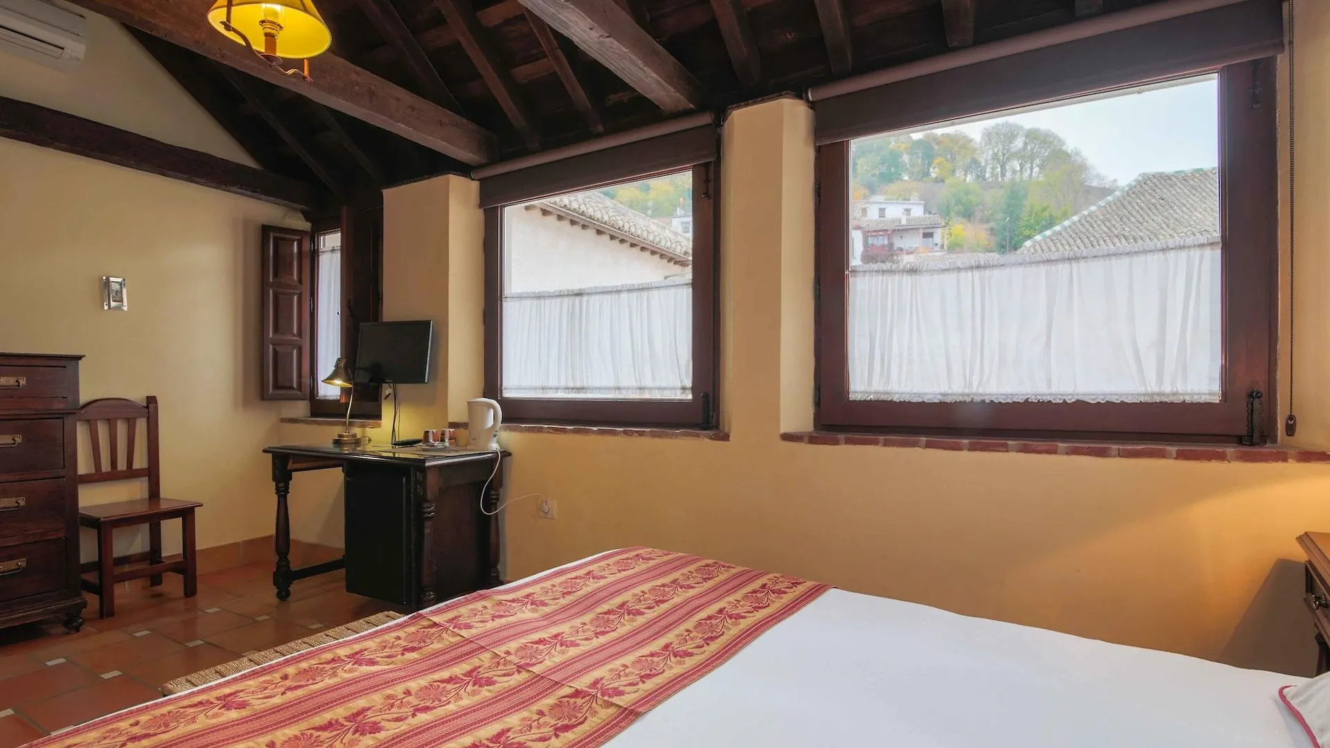 Hotel Casa Del Capitel Nazari Granada